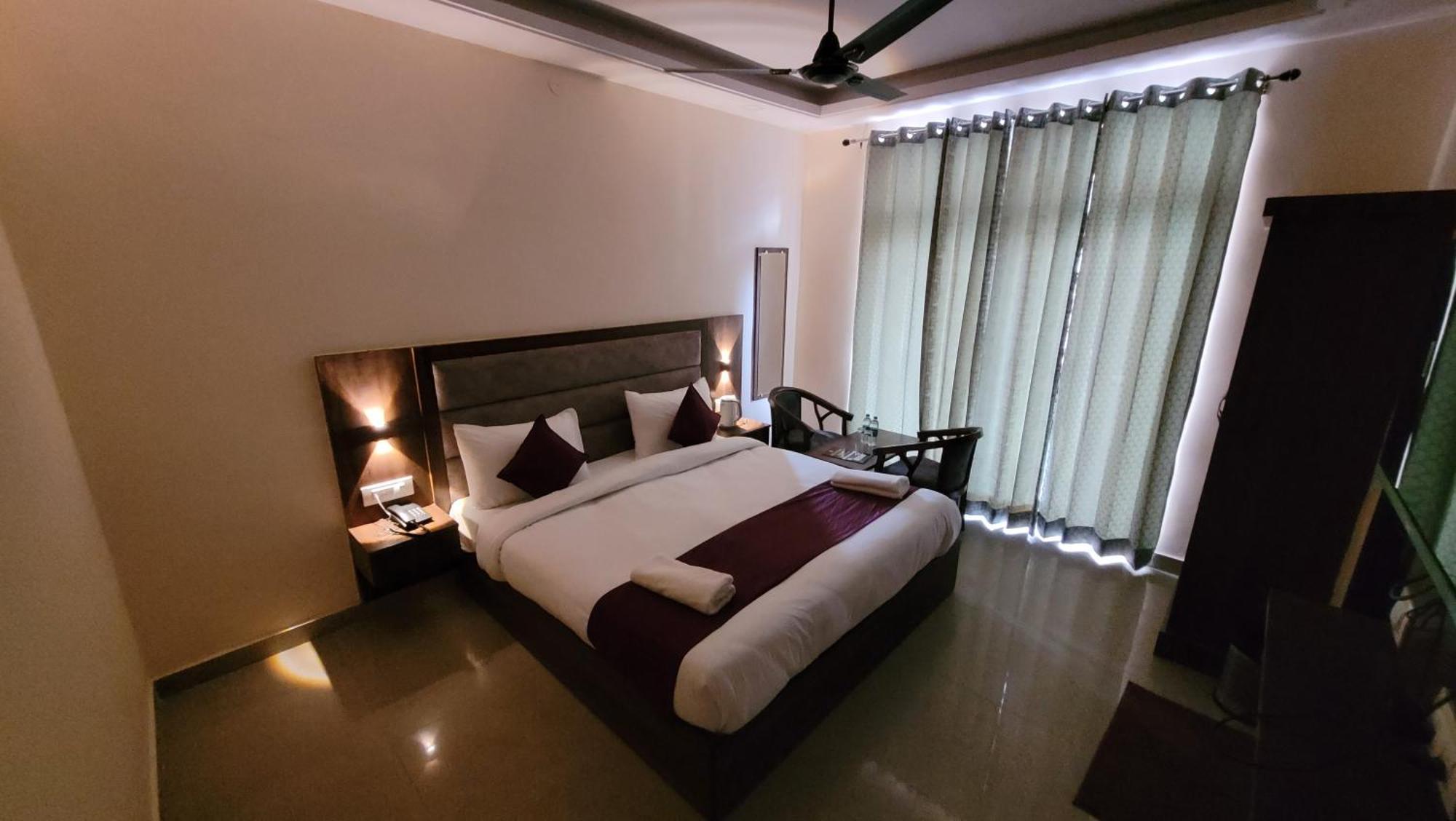 Hotel Keshav Nandan By The Shivaay Rishikesh Ngoại thất bức ảnh