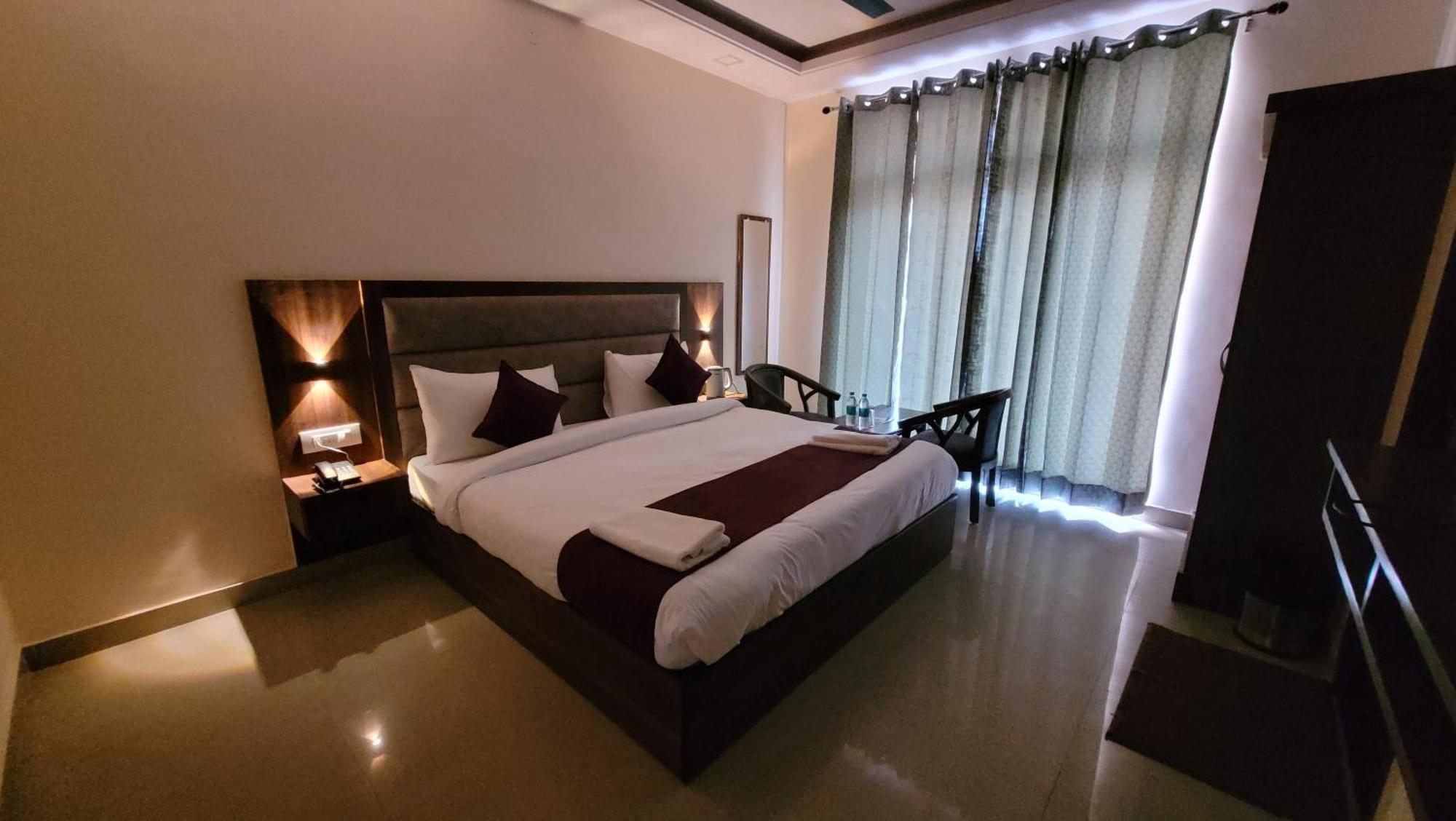 Hotel Keshav Nandan By The Shivaay Rishikesh Ngoại thất bức ảnh