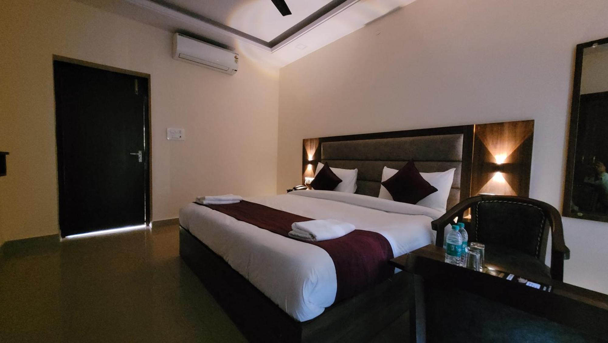 Hotel Keshav Nandan By The Shivaay Rishikesh Ngoại thất bức ảnh