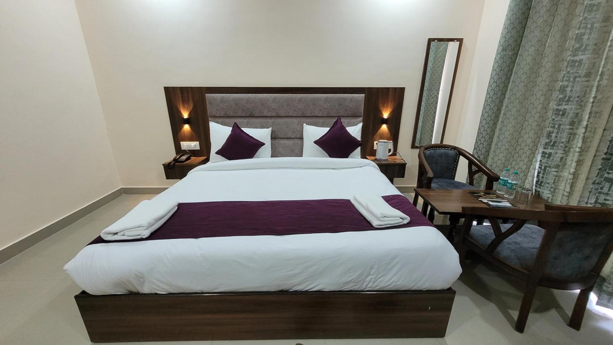 Hotel Keshav Nandan By The Shivaay Rishikesh Ngoại thất bức ảnh