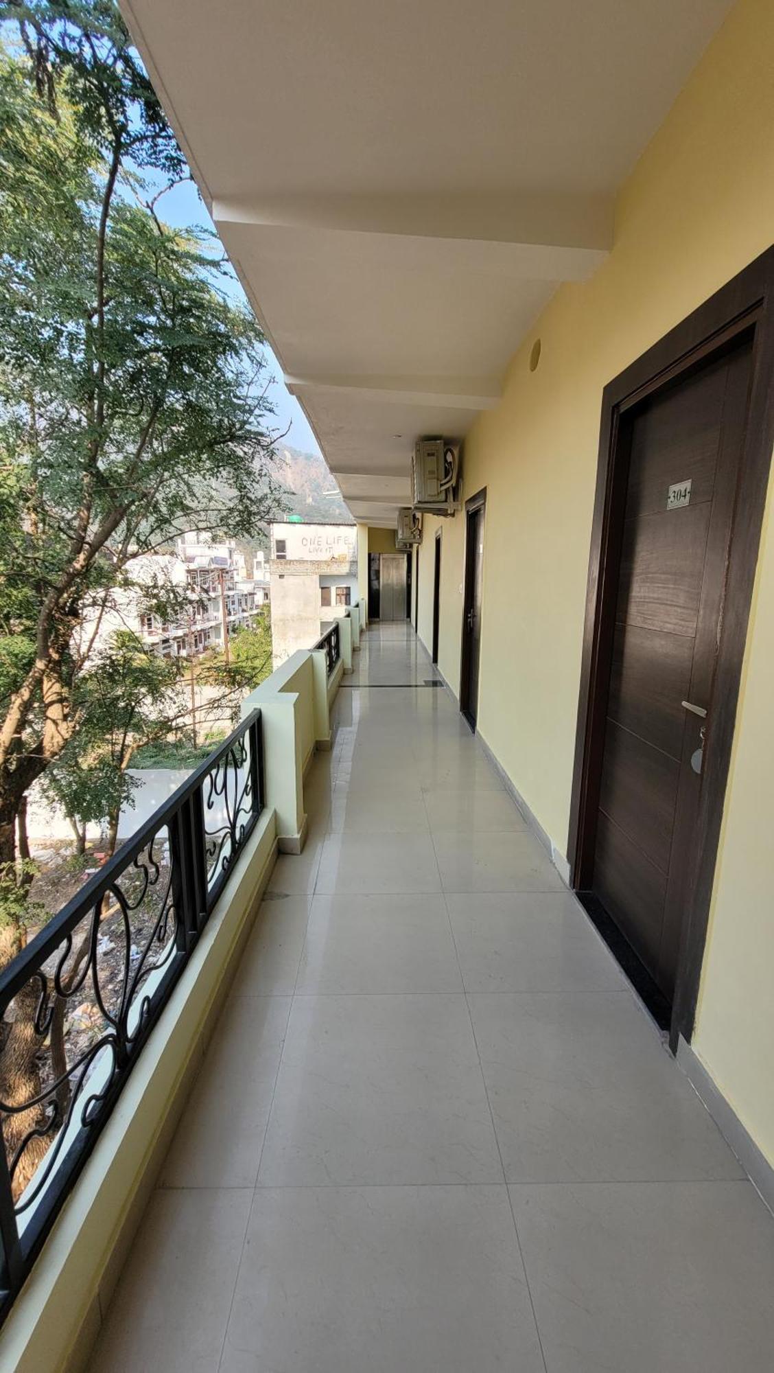 Hotel Keshav Nandan By The Shivaay Rishikesh Ngoại thất bức ảnh
